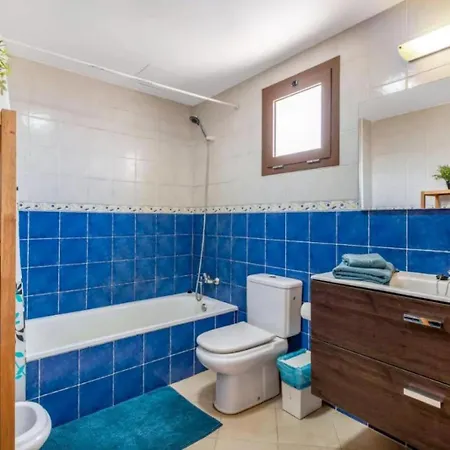 فيلة Casa Kari